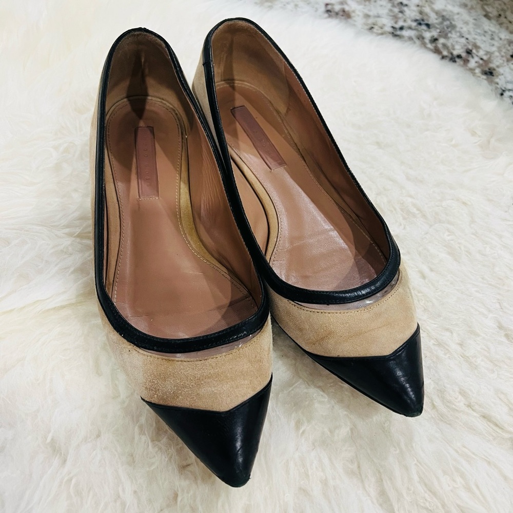 Hugo Boss Flats - Picture 5 of 13